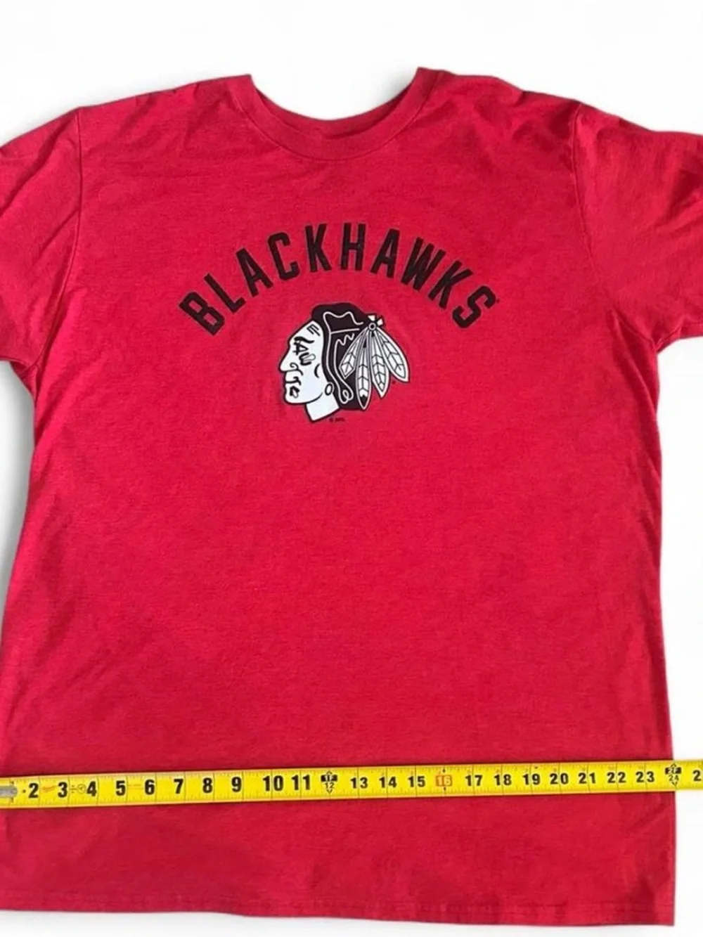 NHL Blackhawks Red Short Sleeve Logo Tee Men’s Size XXL - Picture 3 of 6